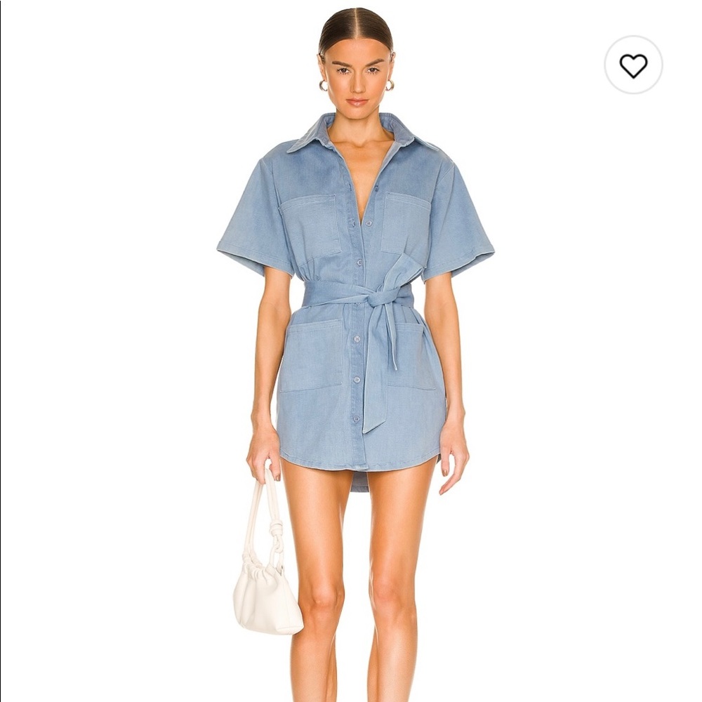 Lovers + Friends Kaia Mini Dress Medium Blue Women's
Size Medium